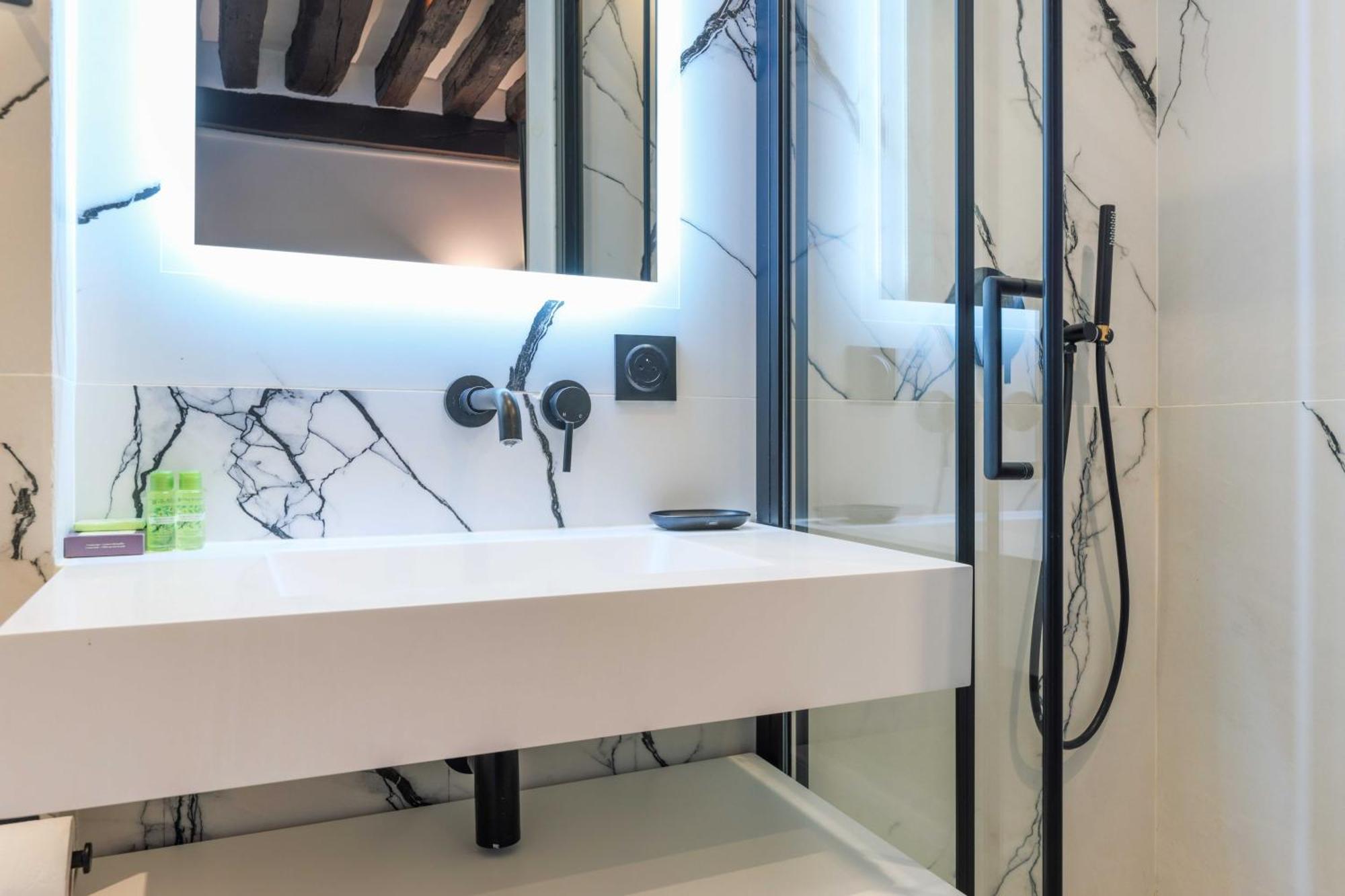 Superb Apartment La Sorbonne Latin Quarter Paris Luaran gambar
